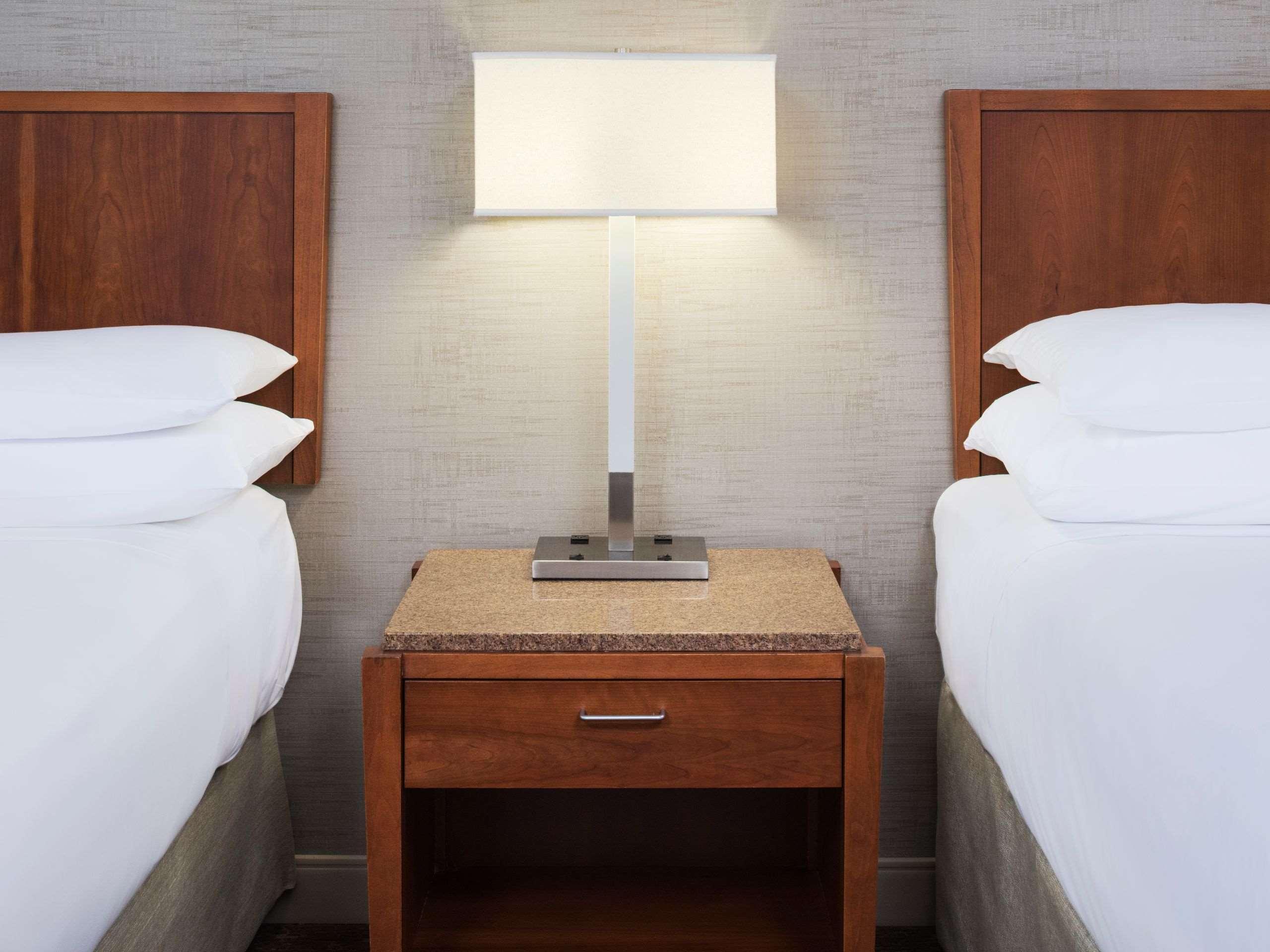 Отель Hyatt Centric Chicago Ohare Розмонт Экстерьер фото